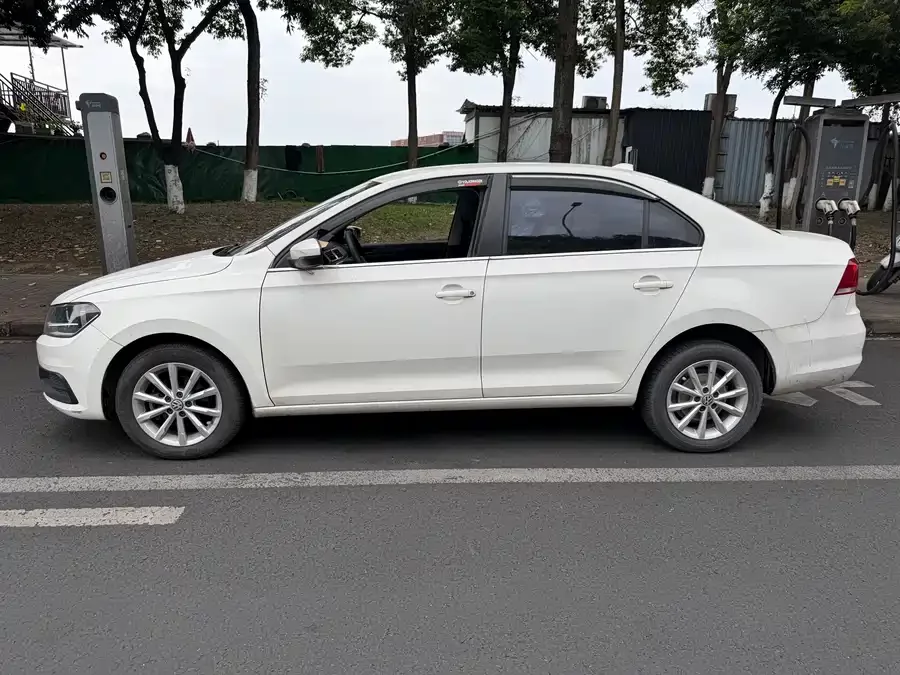 Volkswagen Santana