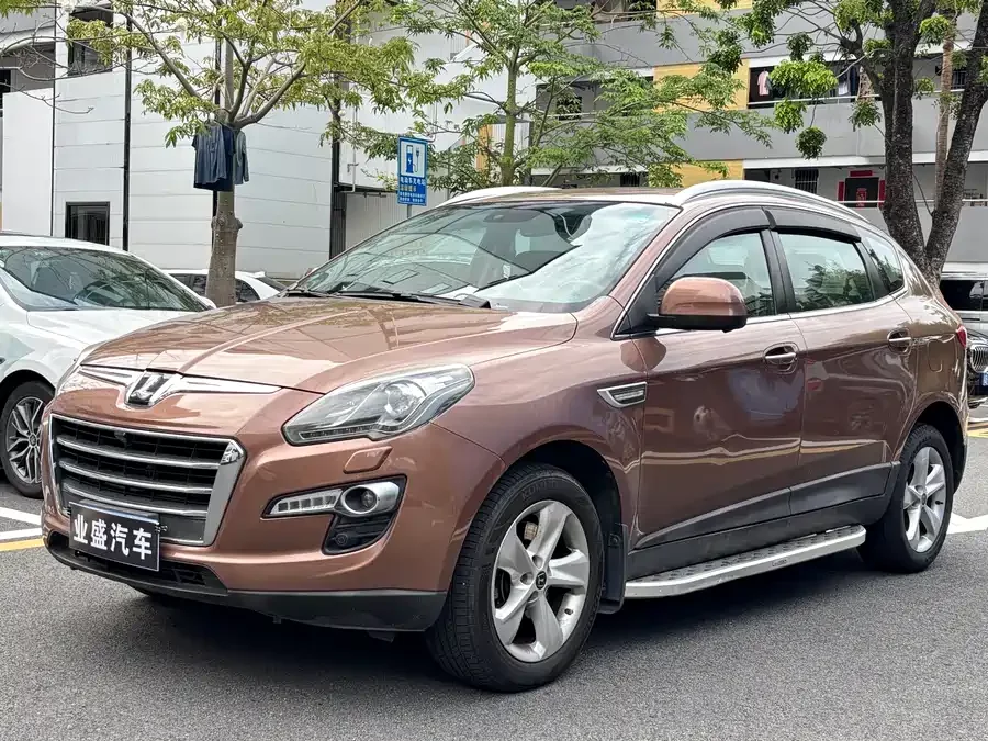 Luxgen U7 SUV