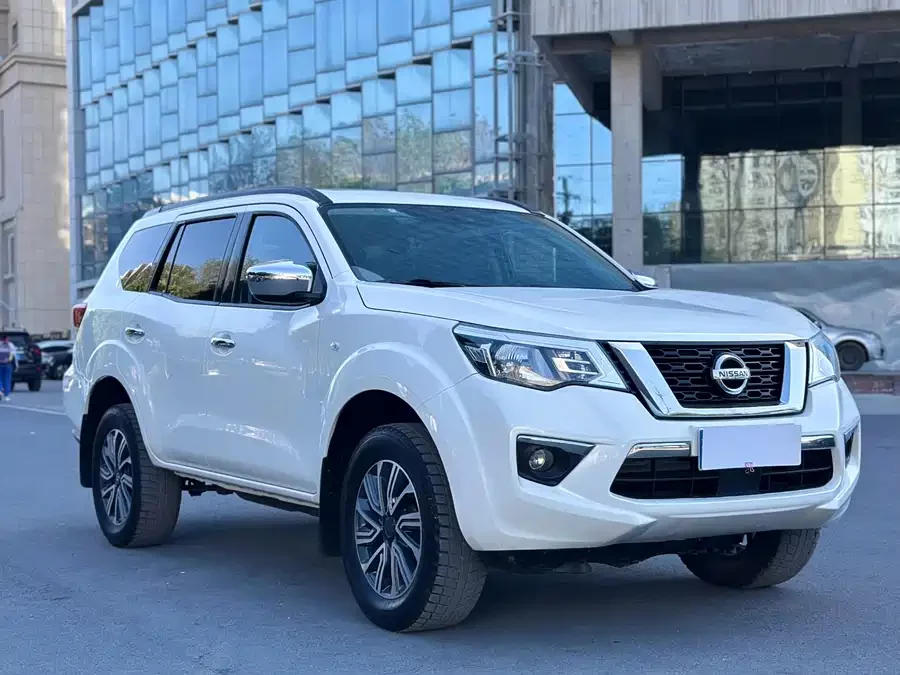 Nissan Terra