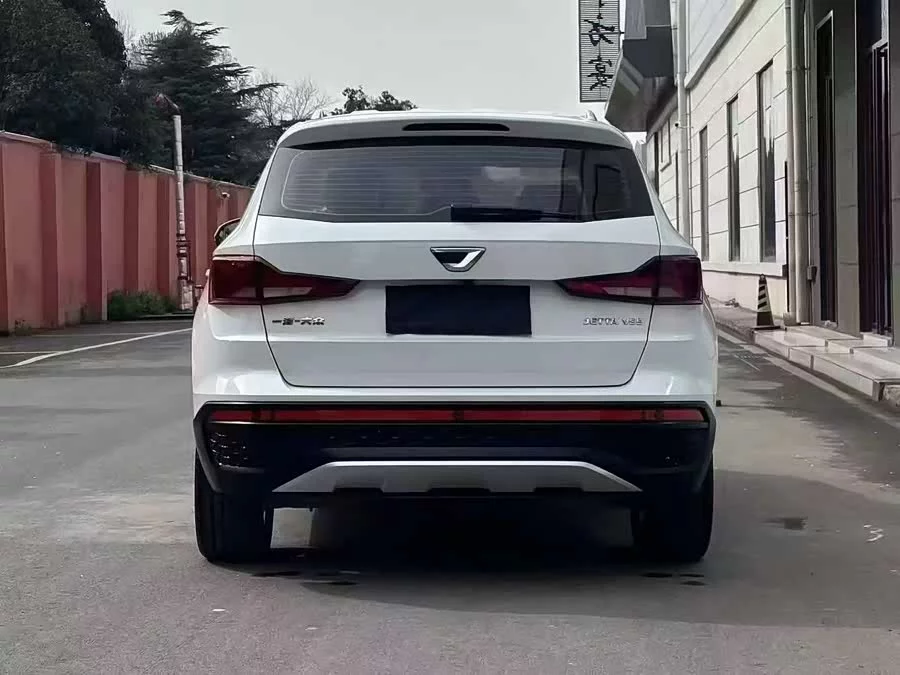 Jetta VS5
