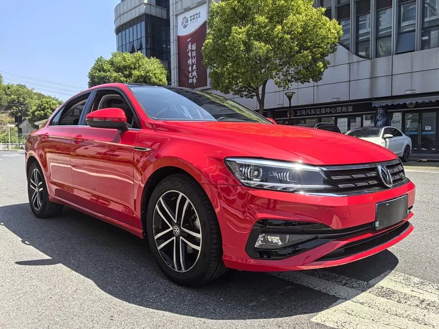 Volkswagen Lingdu