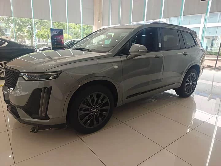 Cadillac XT6