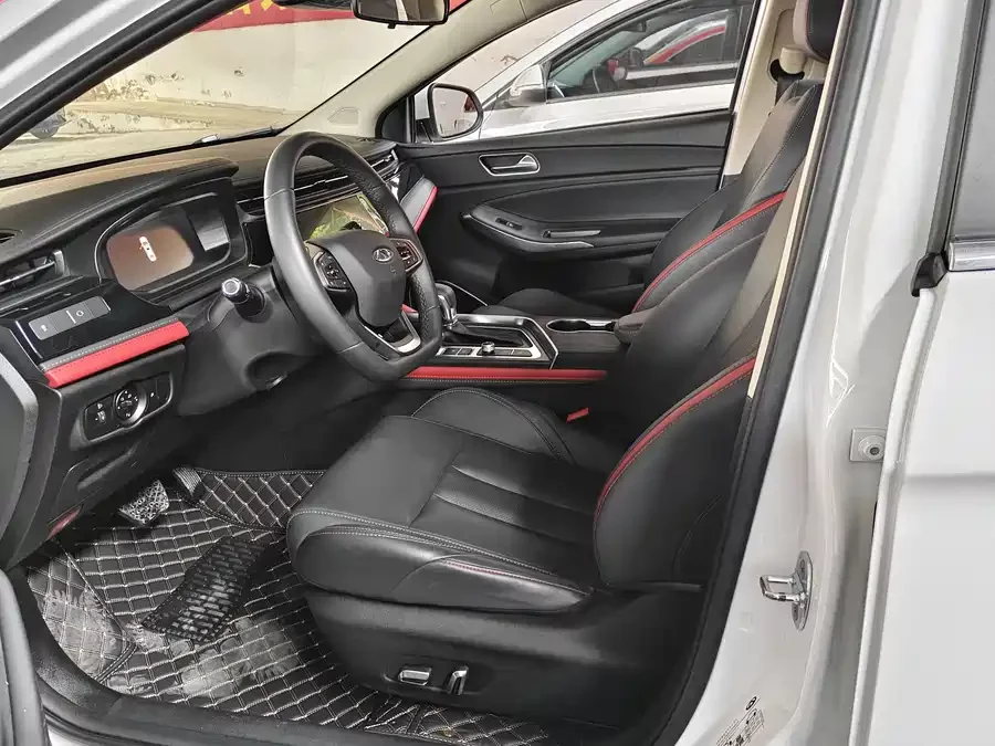 Omoda S5