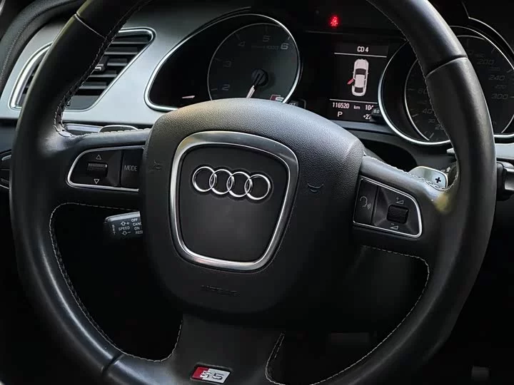Audi S5