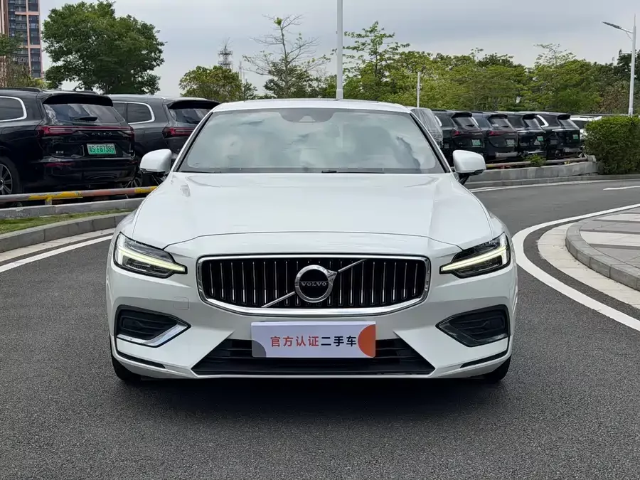 Volvo S60