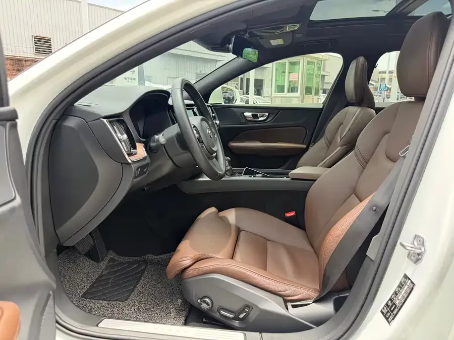 Volvo S60