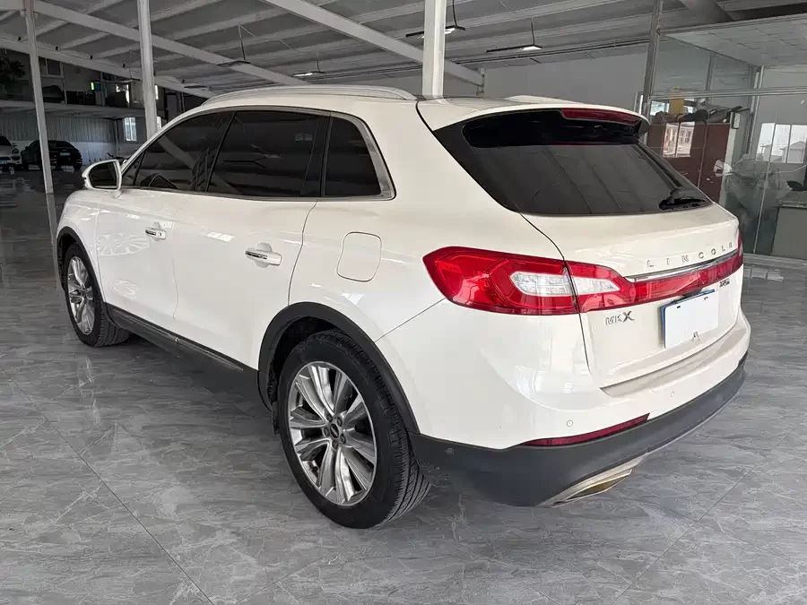 Lincoln MKX