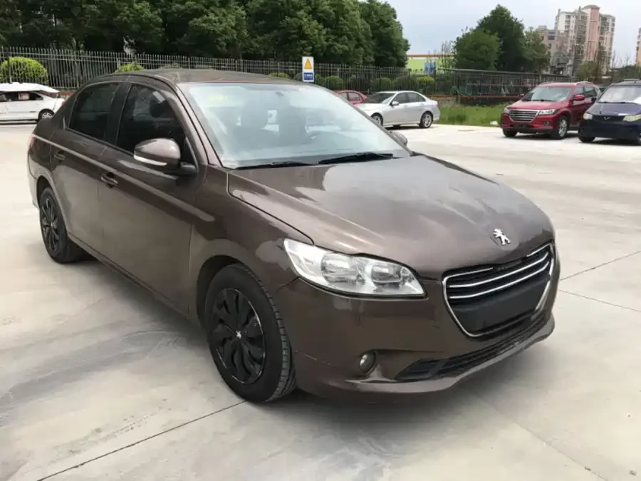 Peugeot 301