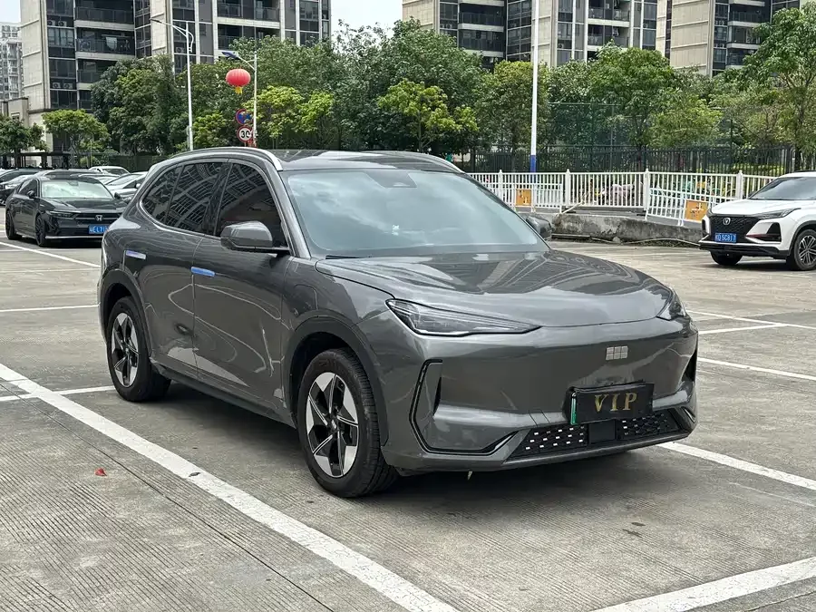 Geely Galaxy E5
