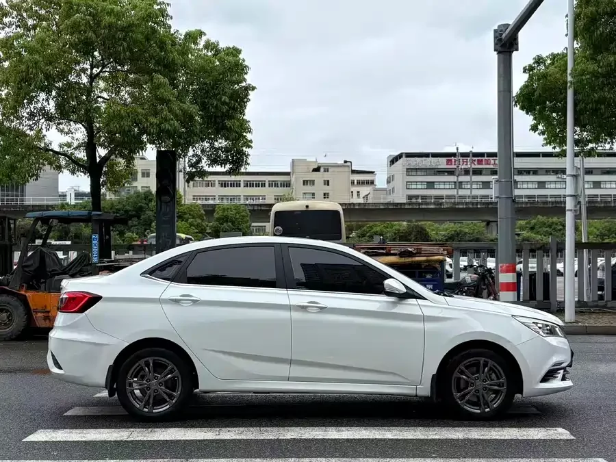 Changan Yidong DT