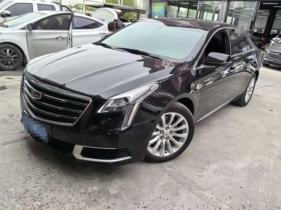 Cadillac XTS