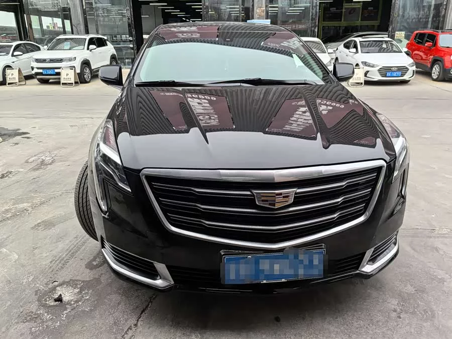 Cadillac XTS
