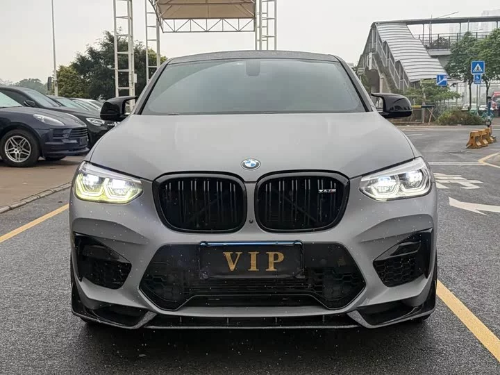 BMW X4 M