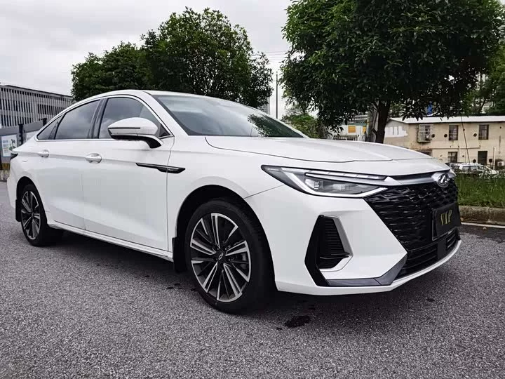 Chery Arrizo 8