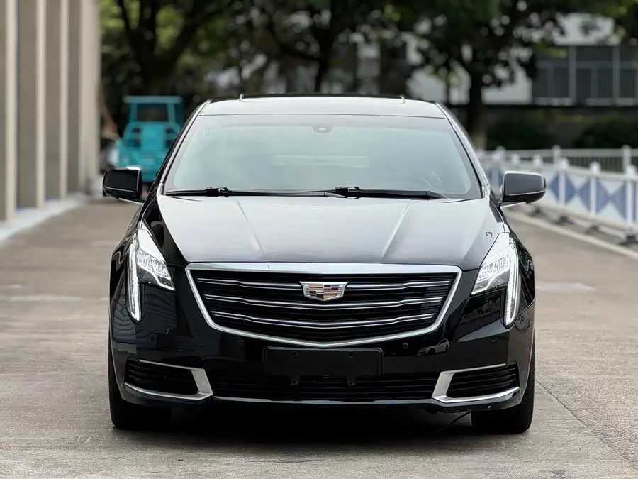 Cadillac XTS