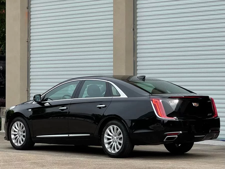 Cadillac XTS