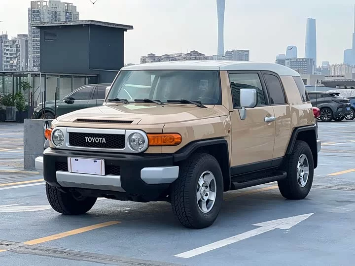 Toyota FJ Cruiser