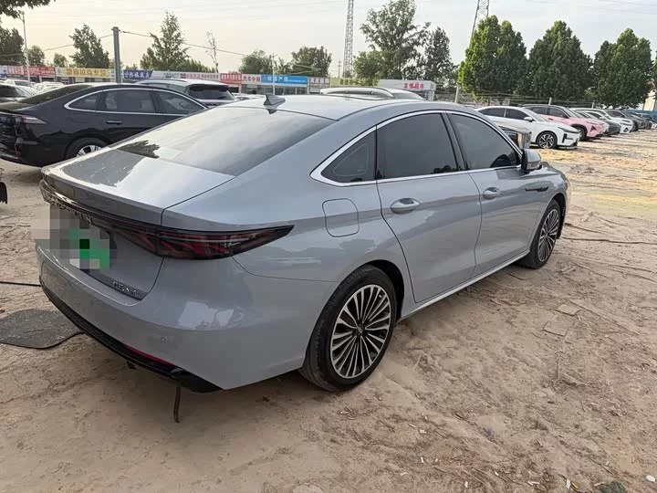 Chery Fengyun A8L