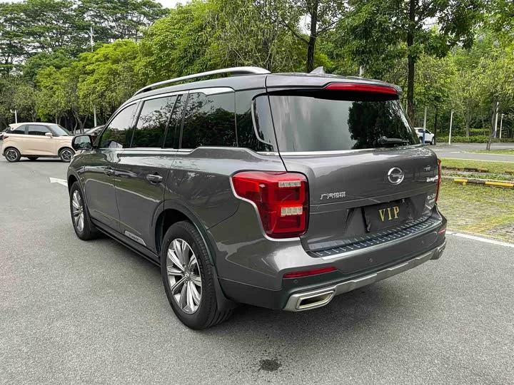 GAC Trumpchi GS8