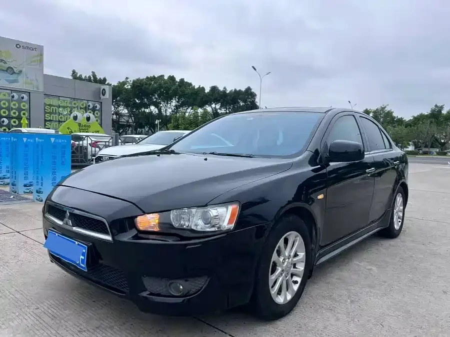 Mitsubishi Wing God