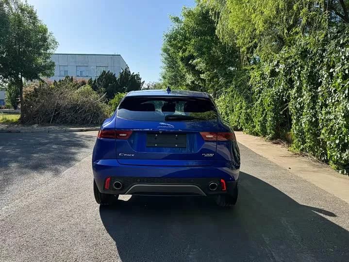 Jaguar E-PACE