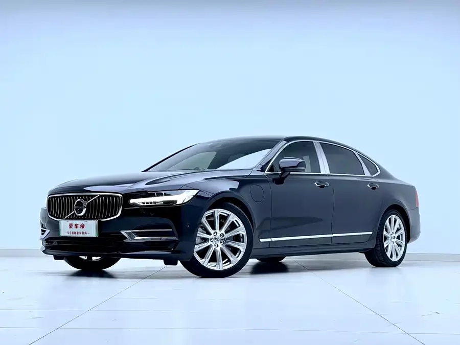 Volvo S90 plug-in hybrid