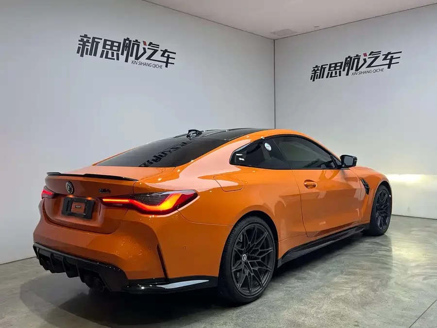 BMW M4