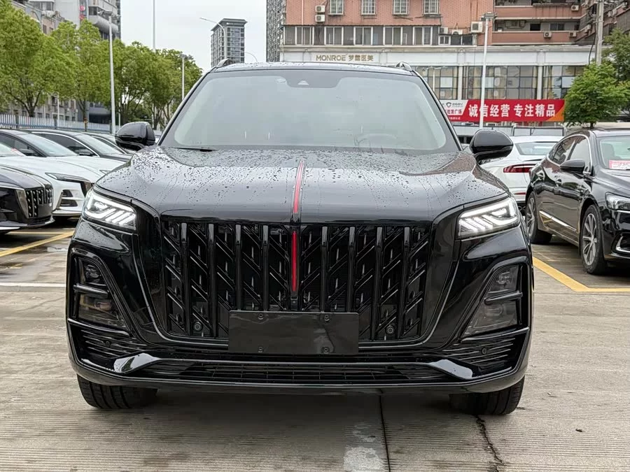 Hongqi HS5