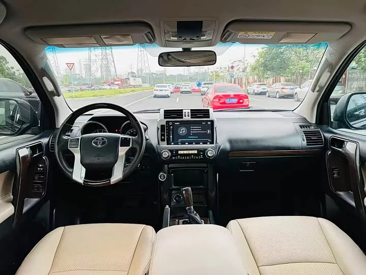 Toyota Prado