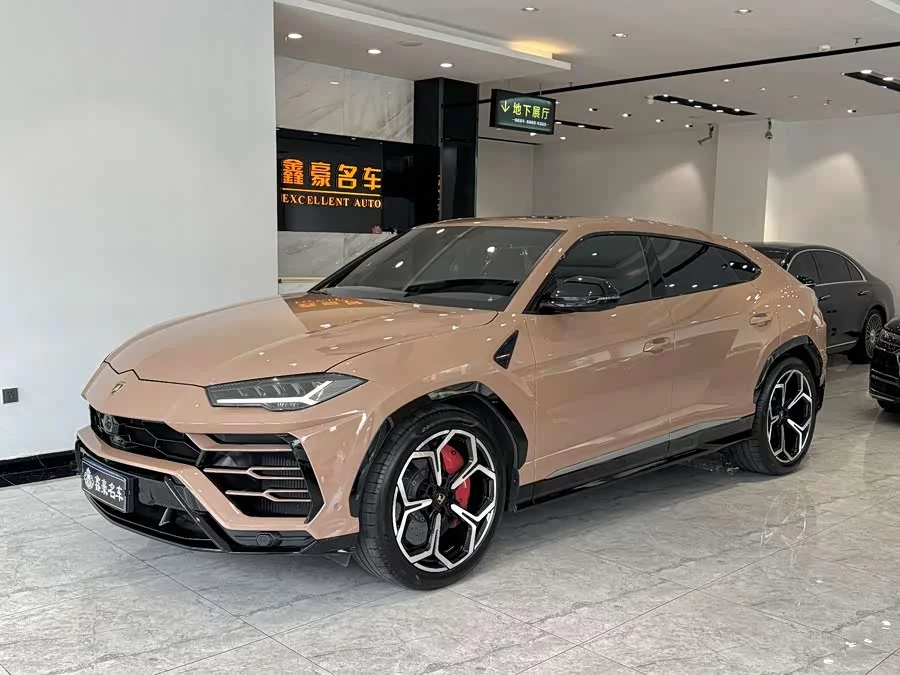 Lamborghini Urus