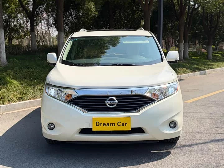 Nissan nobleman