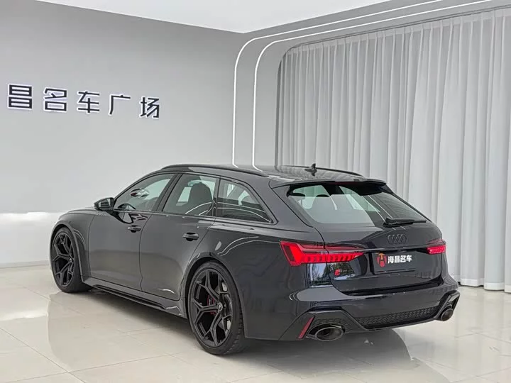 Audi RS 6