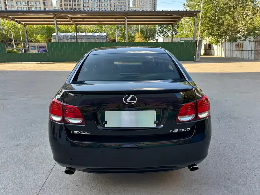 Lexus GS