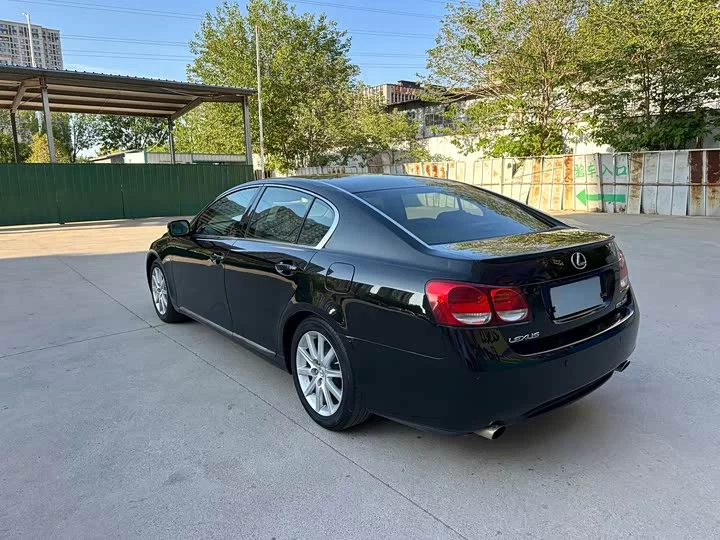Lexus GS