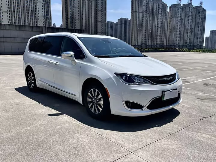 Chrysler Grand Voyager PHEV