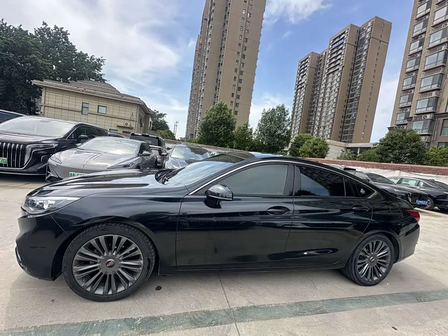 Hongqi H5