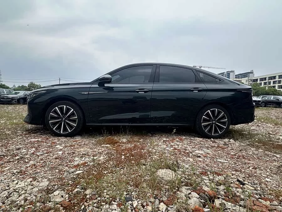 Chery Arrizo 8