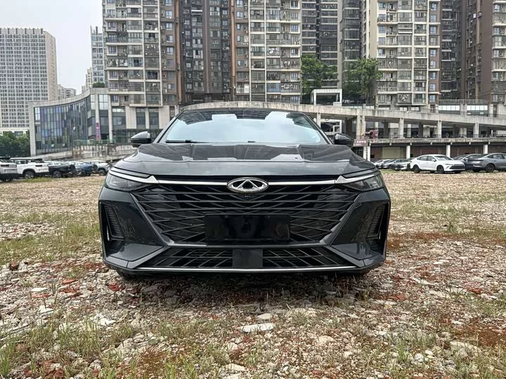 Chery Arrizo 8