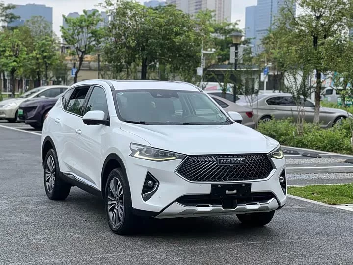 Haval F7