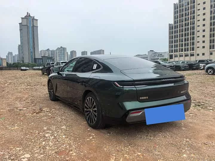 Geely Galaxy Star 8
