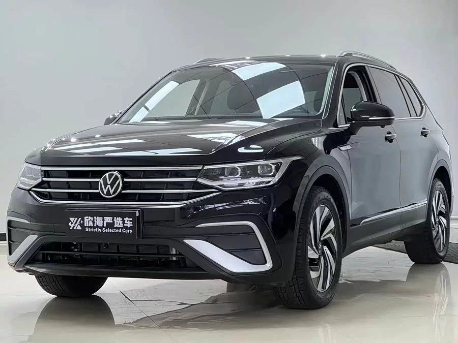 Volkswagen Tiguan L
