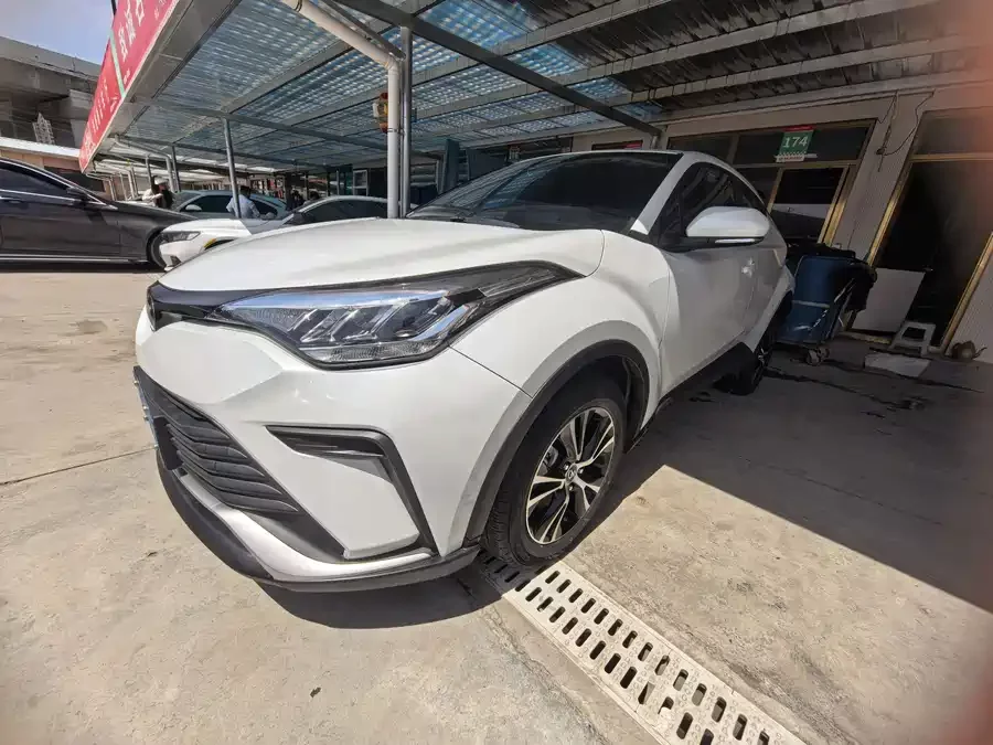 Toyota IZOA