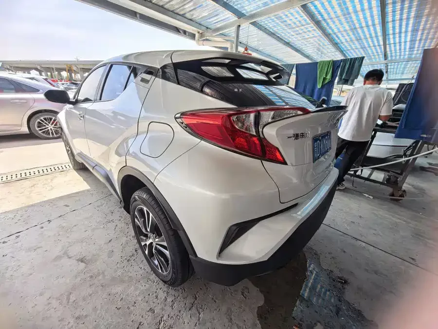 Toyota IZOA