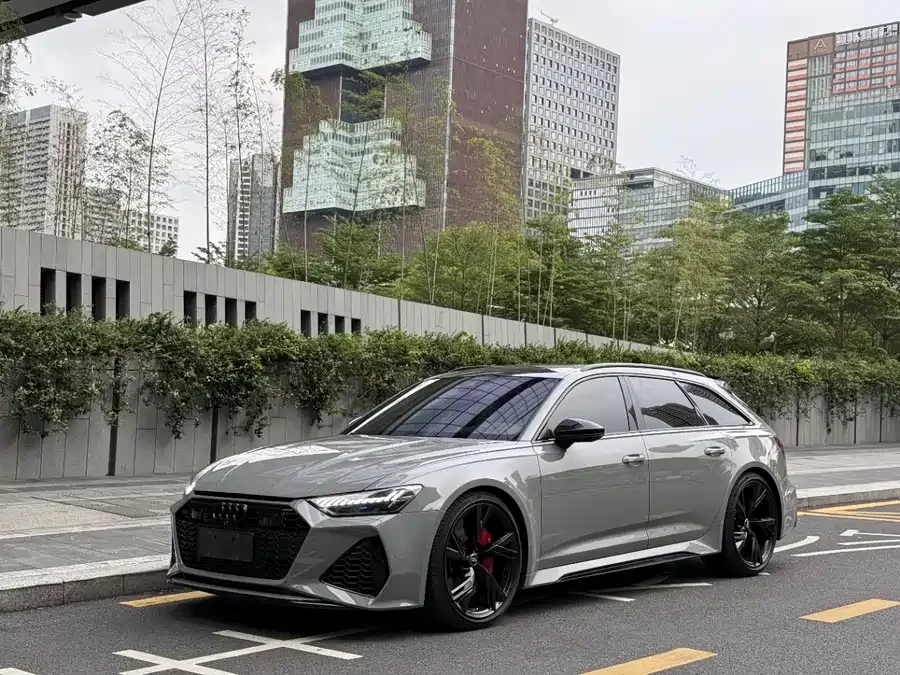 Audi RS 6