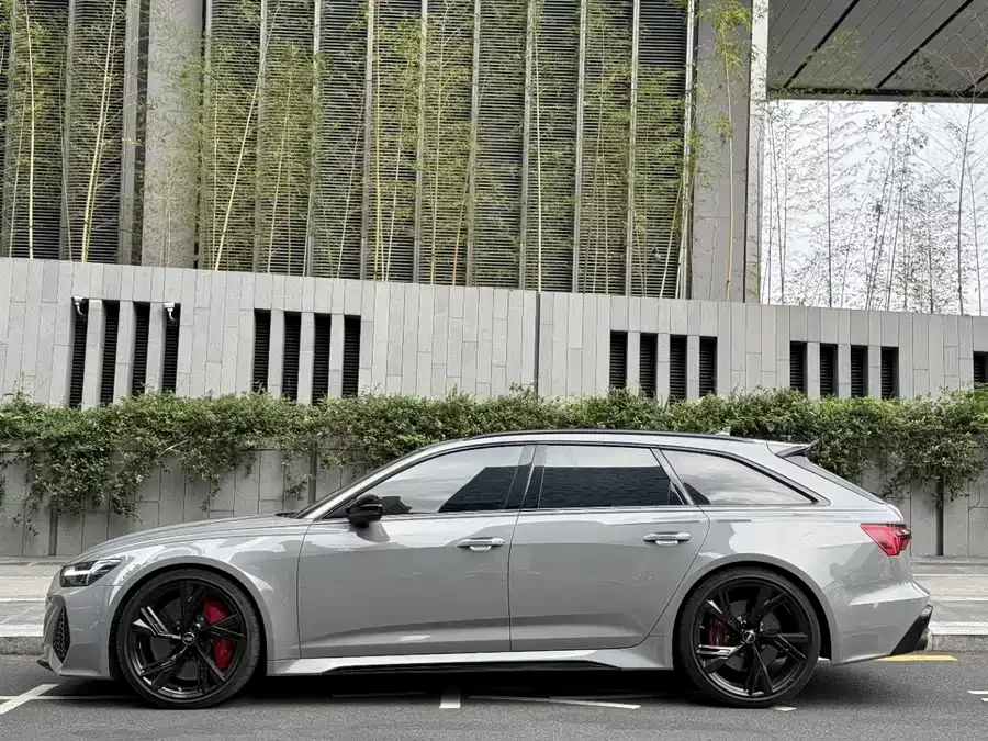 Audi RS 6