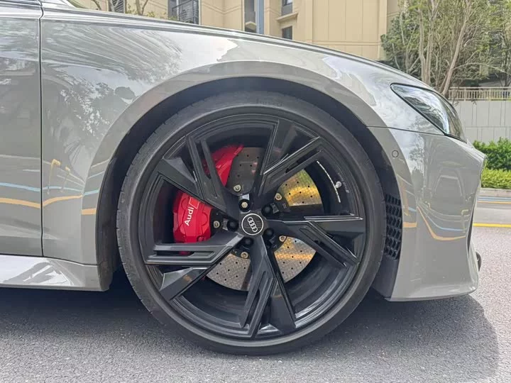 Audi RS 6