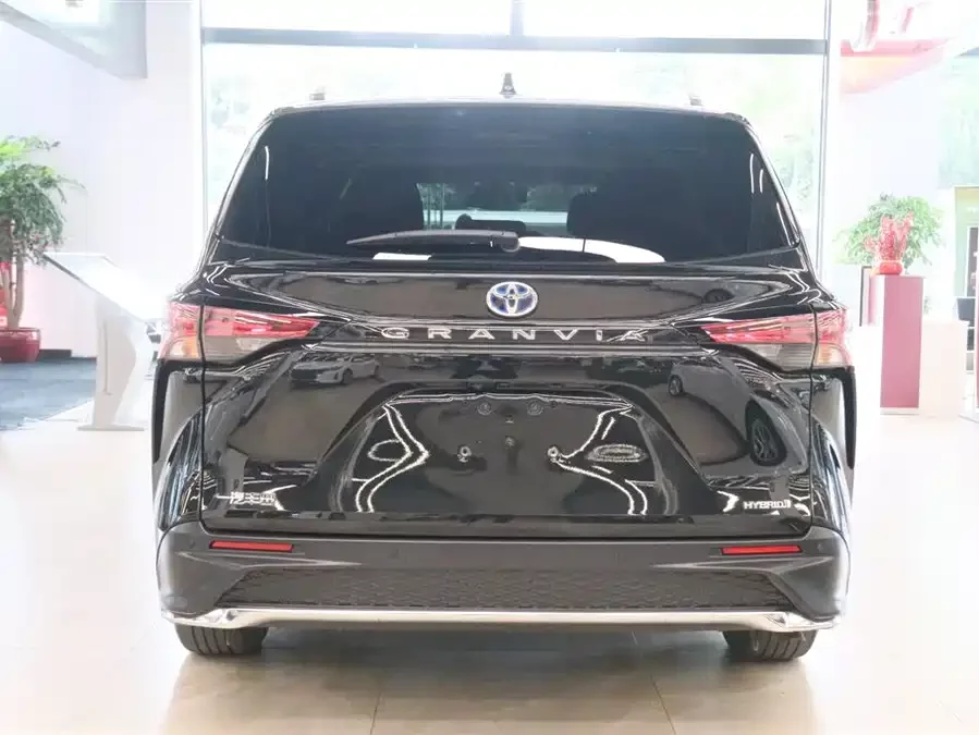 Toyota Granvia