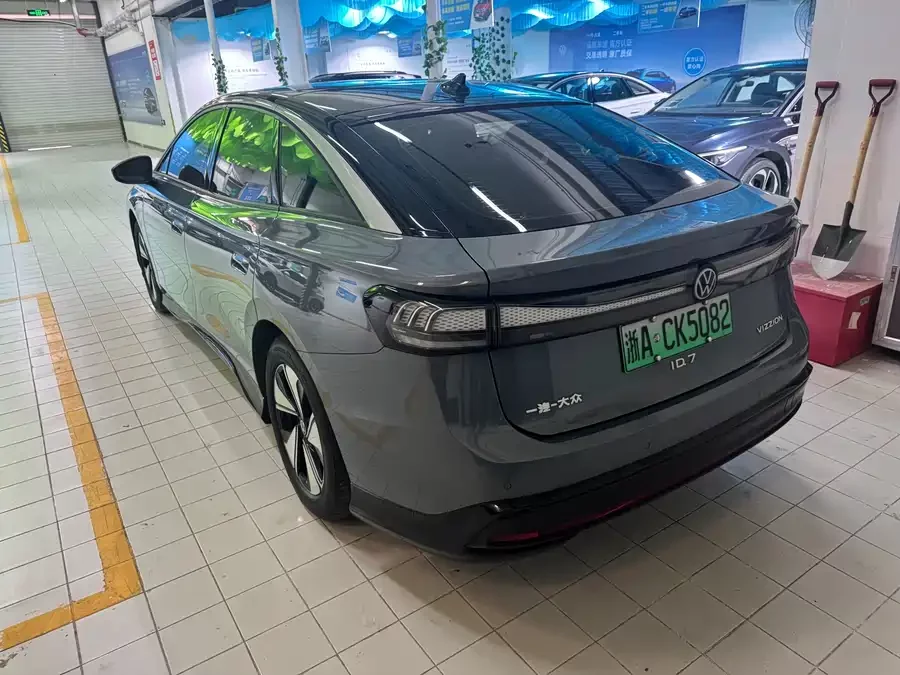 Volkswagen ID.7 VIZZION