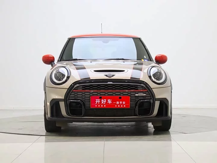 MINI JCW