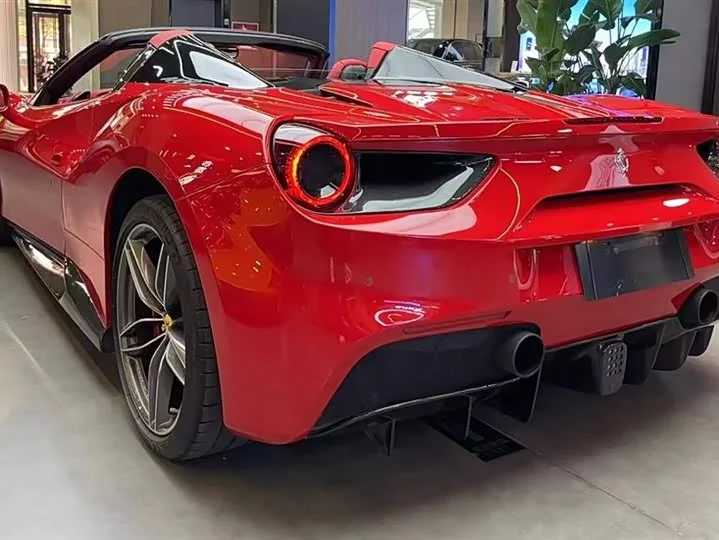ferrari 488